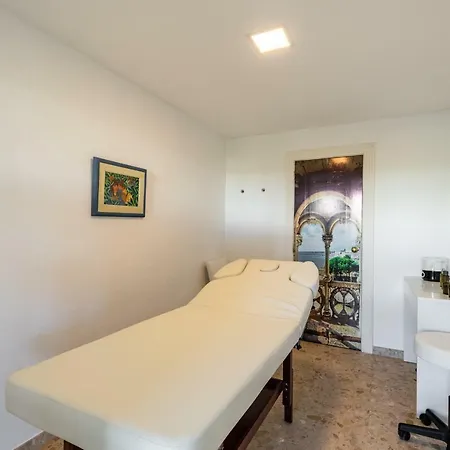 Estoril Budget & Hotel Cascais