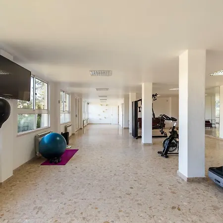 Estoril Budget & Hotel
