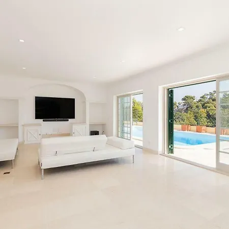 Estoril Budget & Hotel Cascais